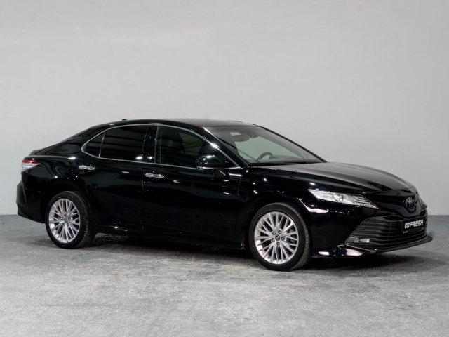 Toyota Camry 2019