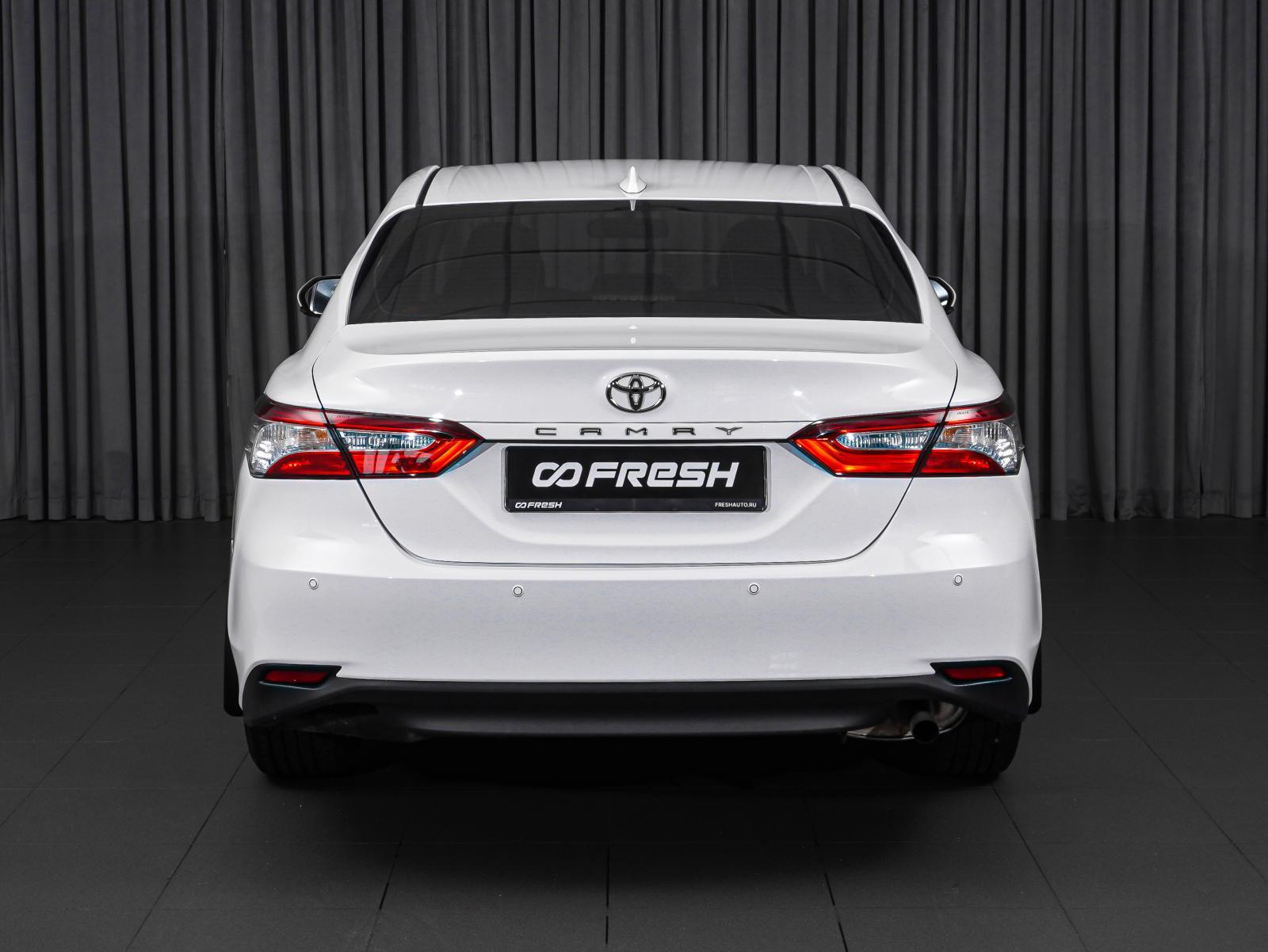 Hyundai Genesis 2016