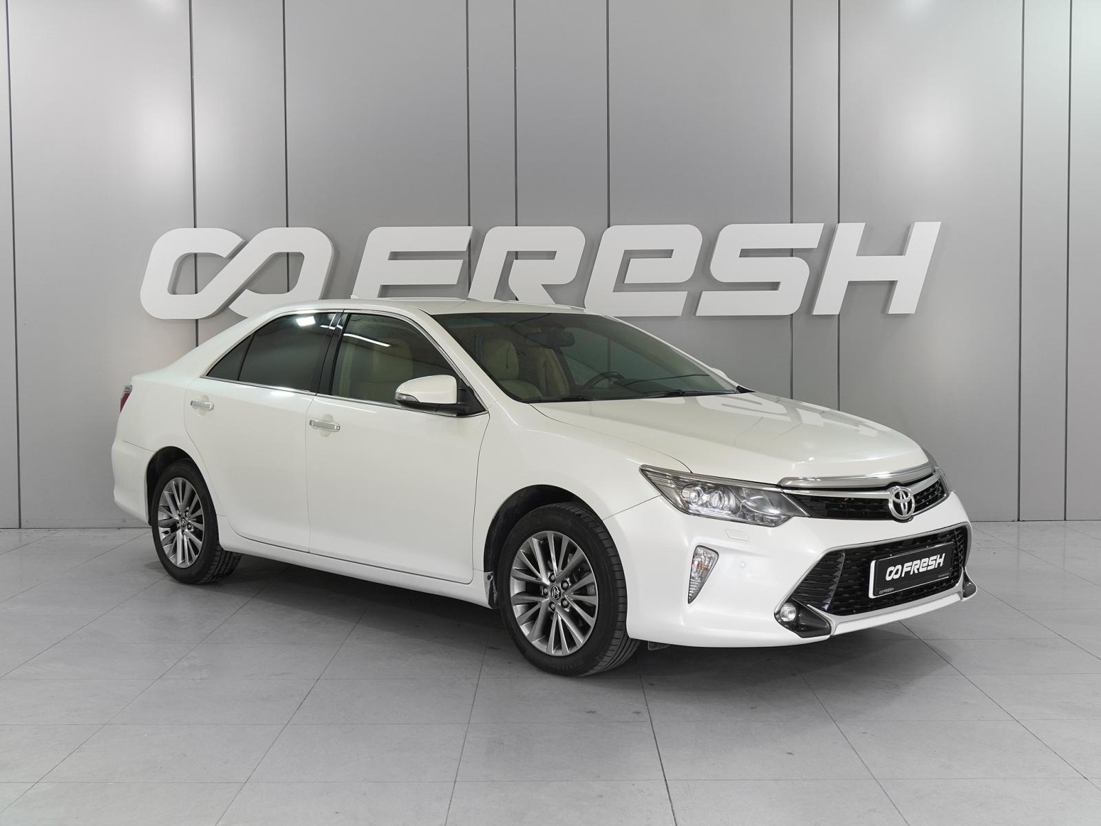 Toyota Camry 2014