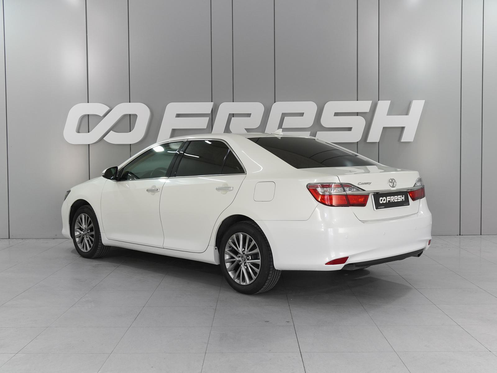 Toyota Camry 2014