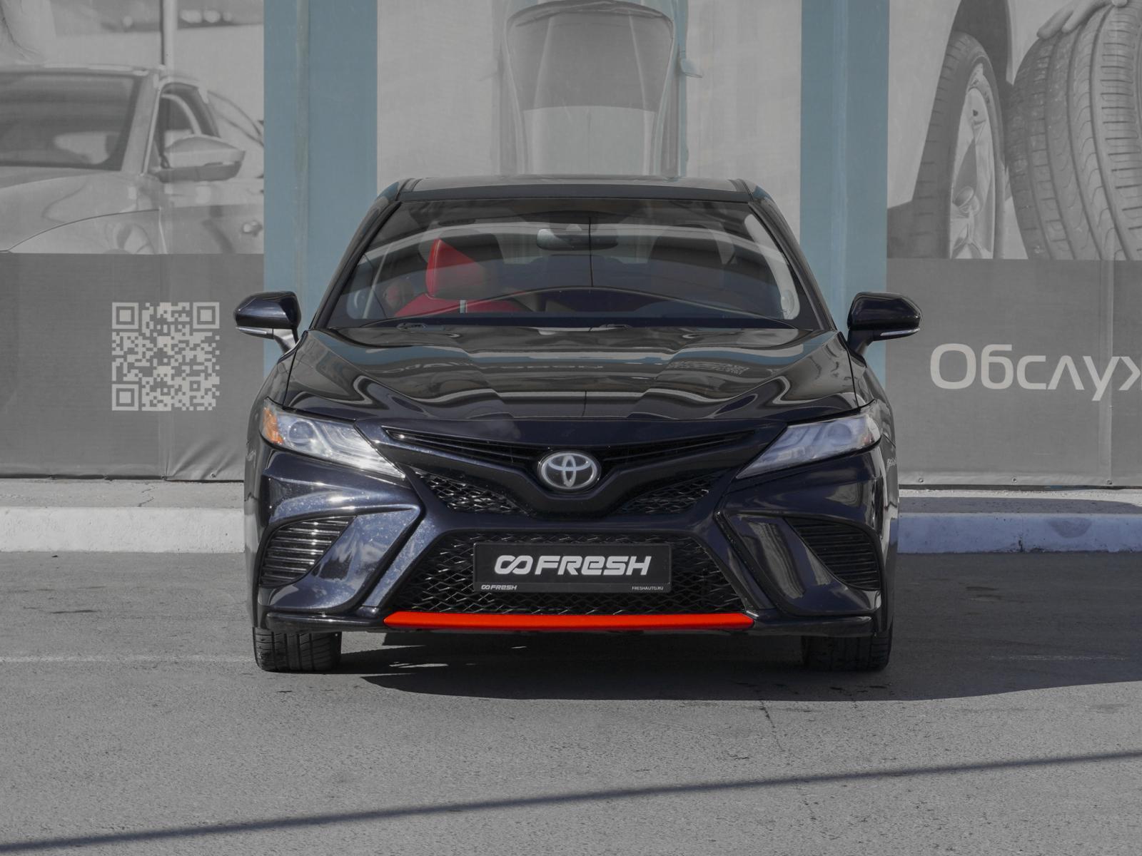 Toyota Camry 2018