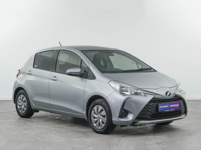 Toyota Vitz 2017