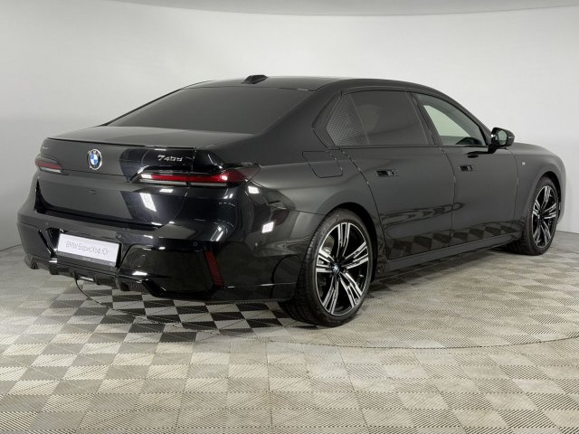 BMW 7 серии 2025