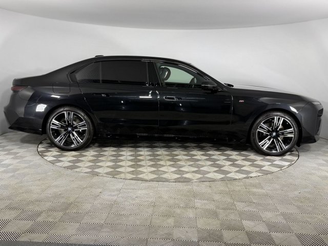 BMW 7 серии 2025