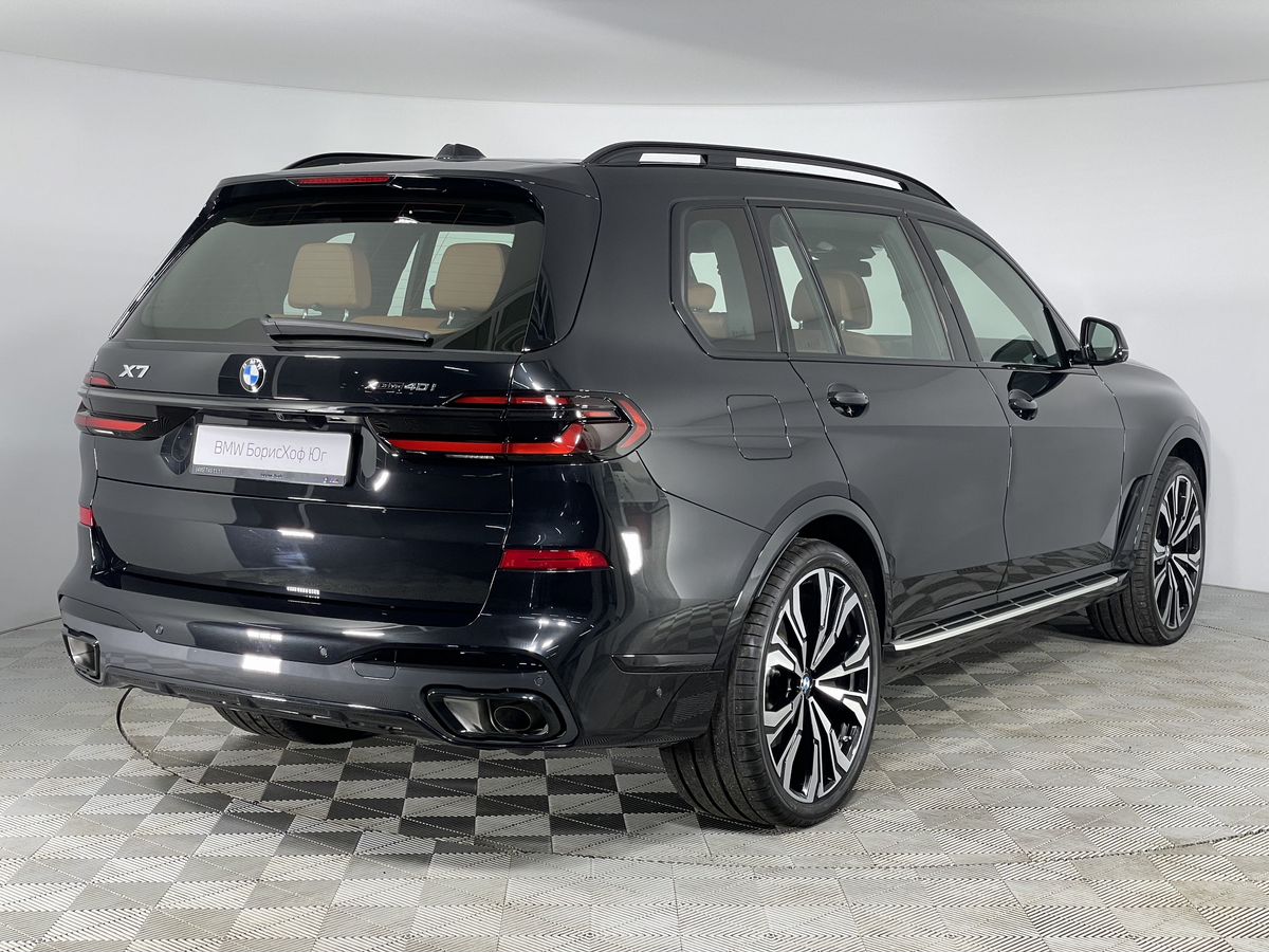 BMW X7 2025