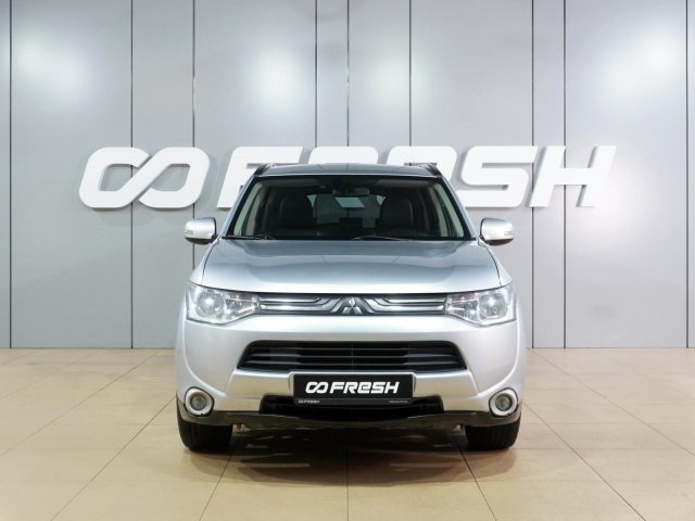 Mitsubishi Outlander 2012