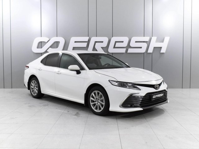 Toyota Camry 2021