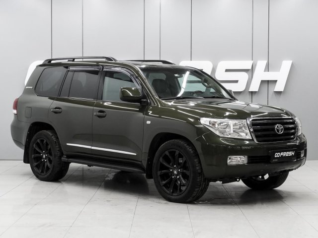 Toyota Land Cruiser 2011