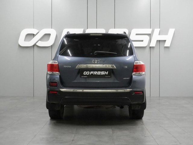 Toyota Highlander 2011