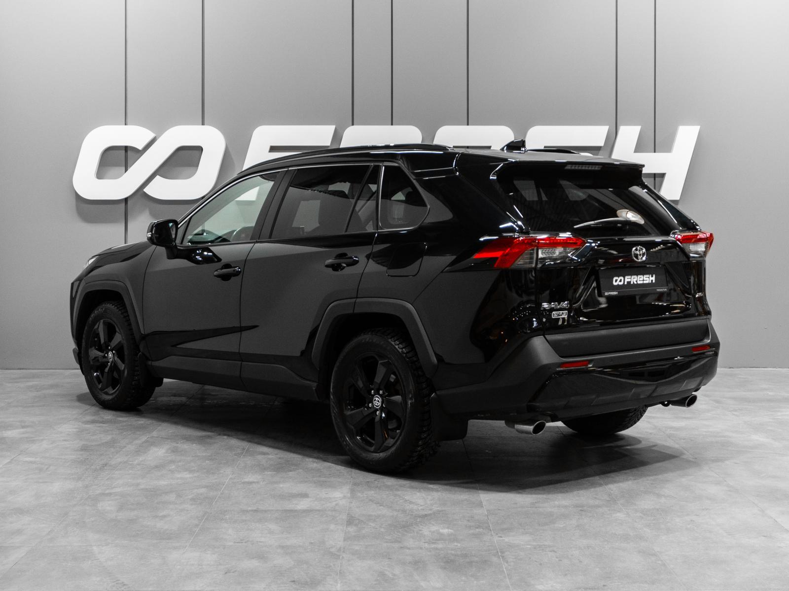 Toyota Land Cruiser Prado 2014