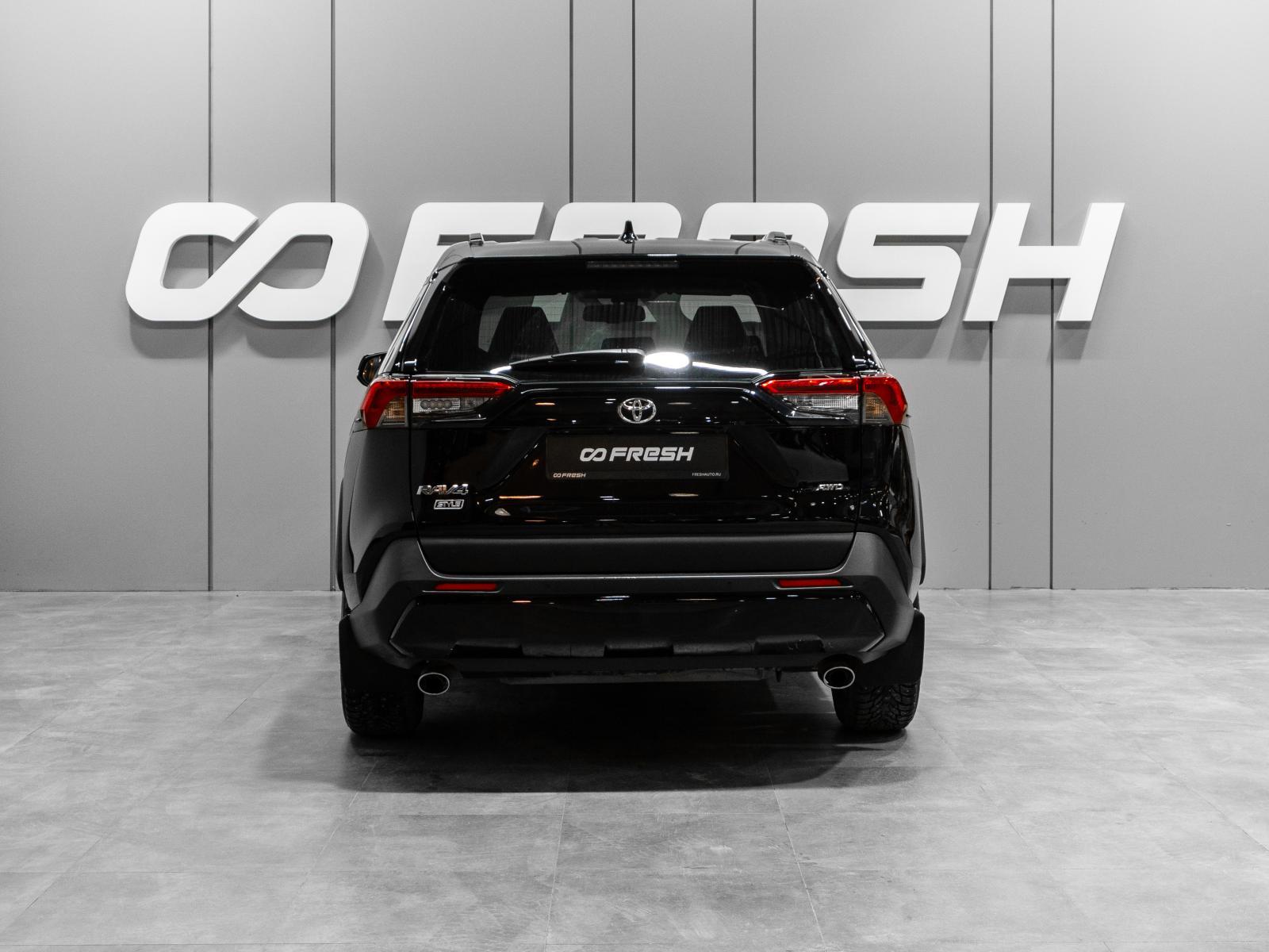 Toyota Land Cruiser Prado 2014