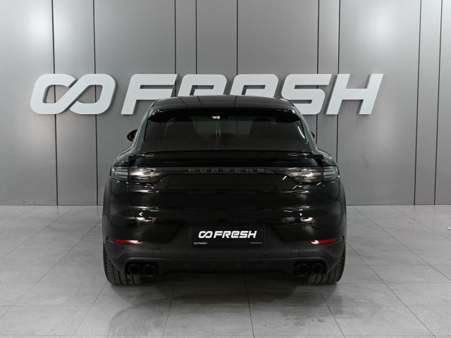 Porsche Cayenne 2022