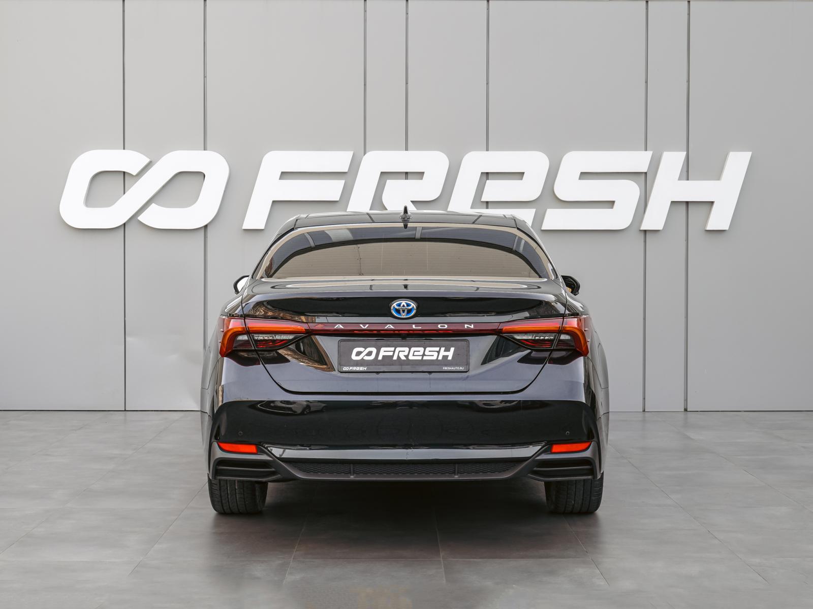 BMW 7 серии 2016