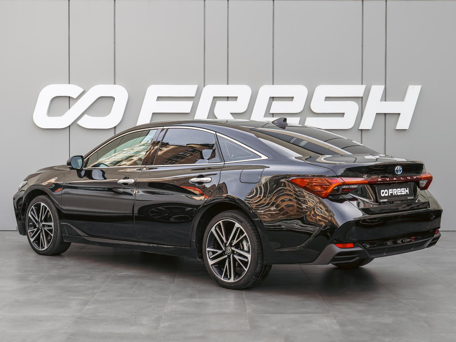 BMW 7 серии 2016