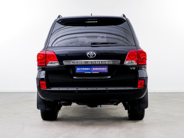 Toyota Land Cruiser 2013