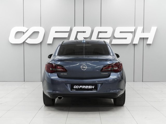 Opel Astra 2014