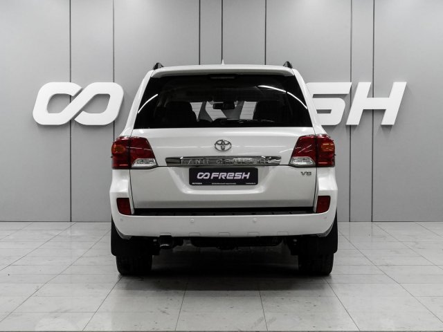 Toyota Land Cruiser 2013