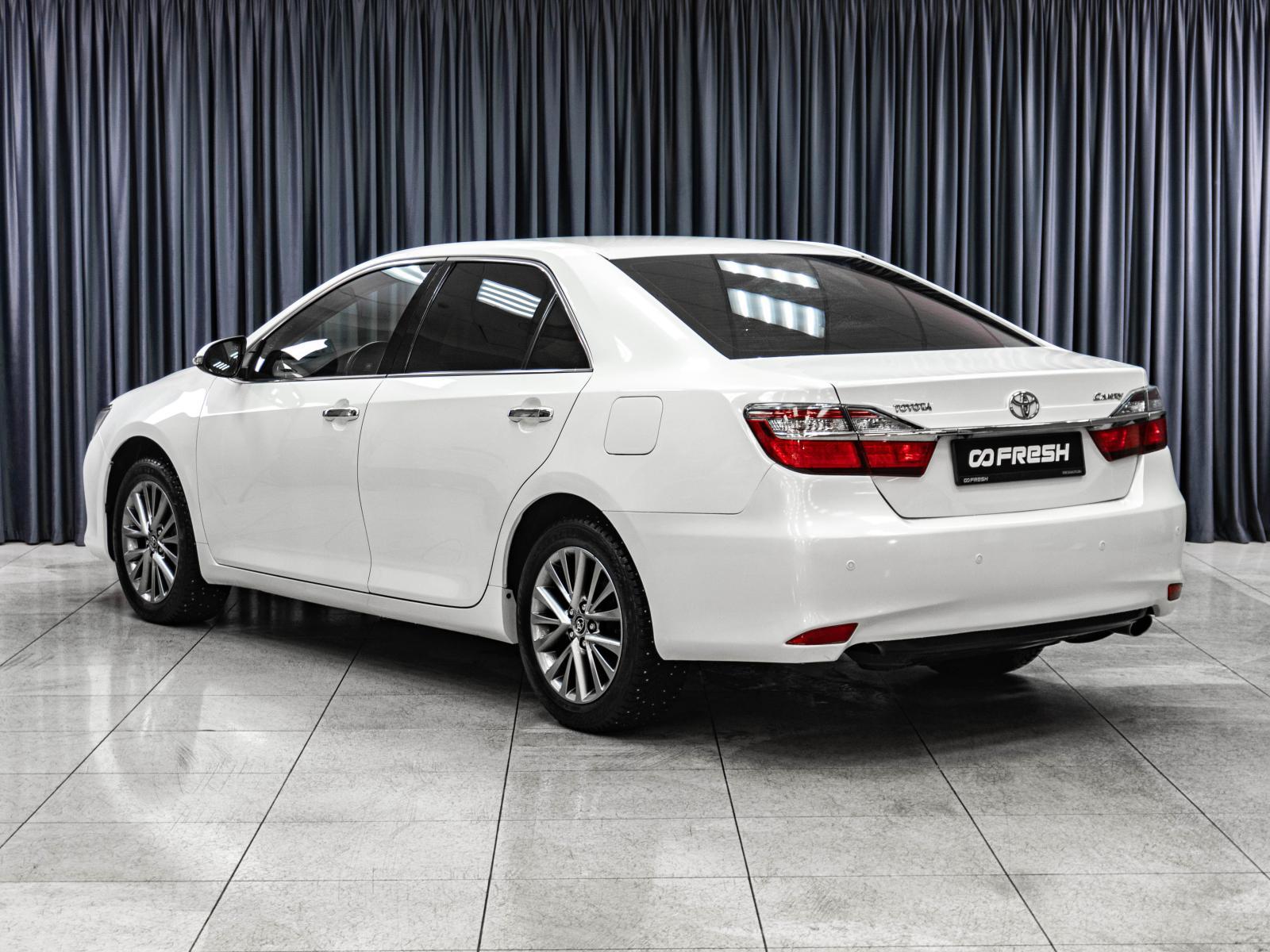 Toyota Camry 2014