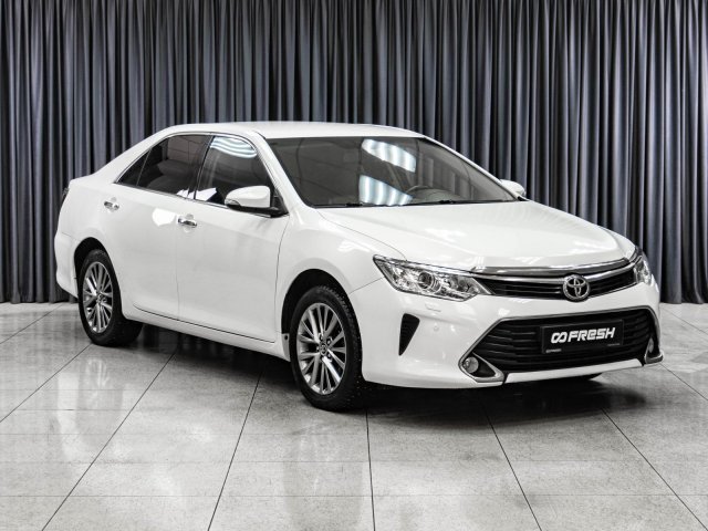 Toyota Camry 2016