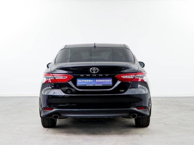 Toyota Camry 2020