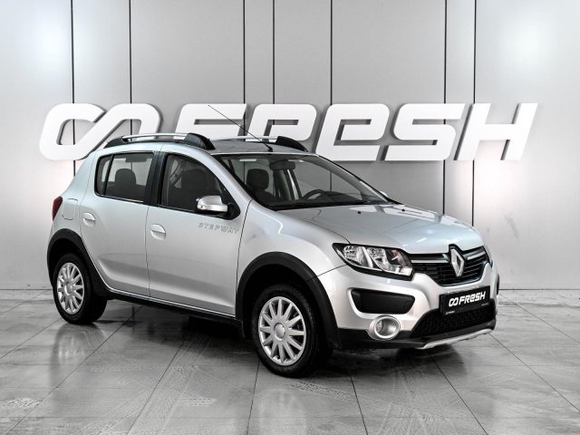 Renault Sandero 2015