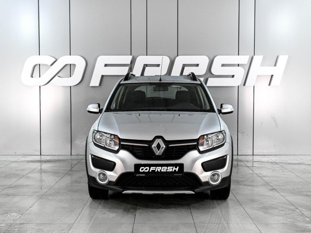 Renault Sandero 2015