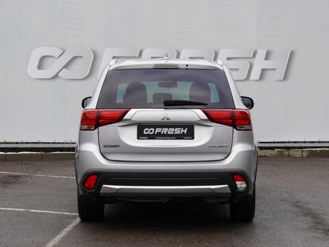 Mitsubishi Outlander 2018